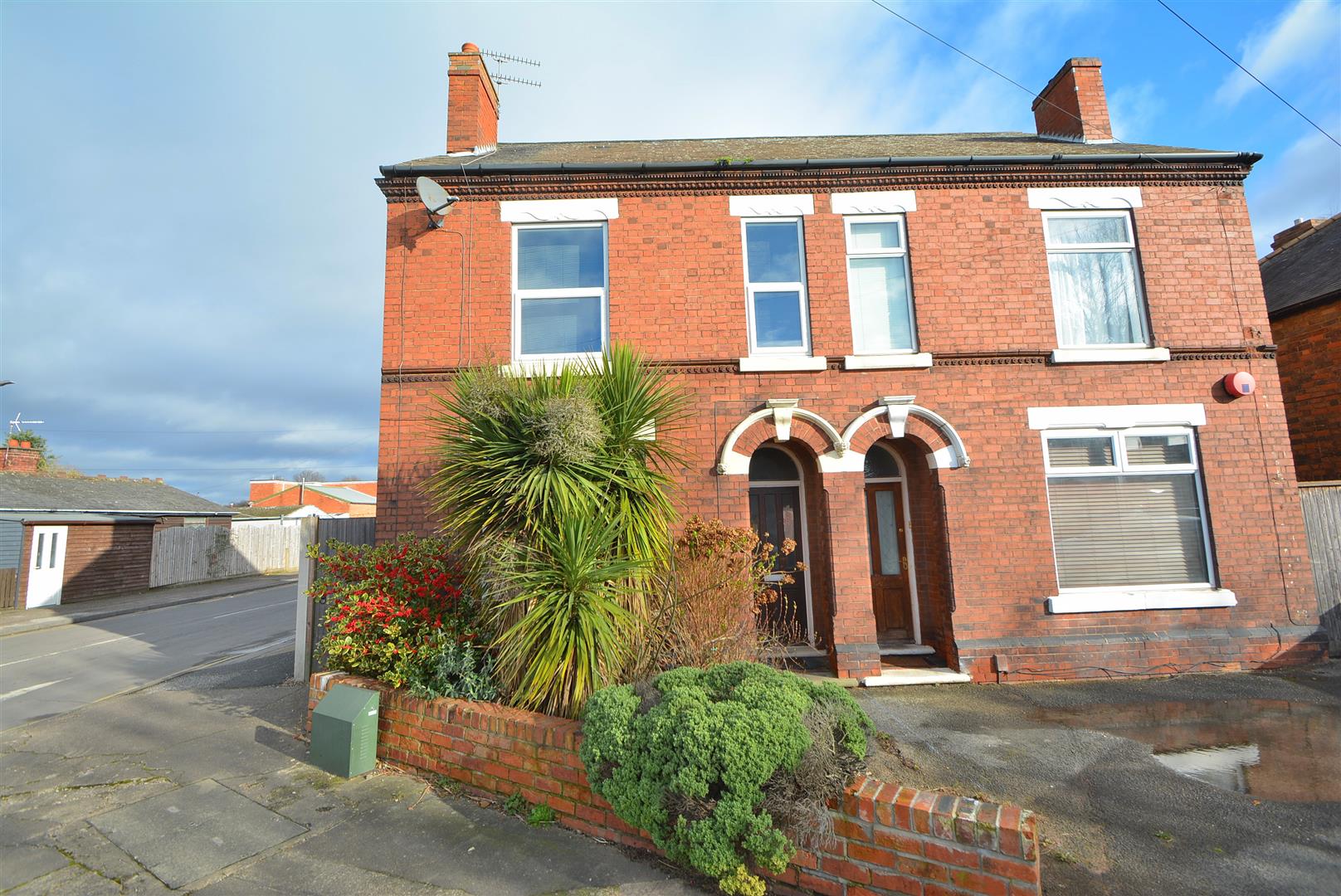 Meadow Lane, Long Eaton Robert Ellis Estate Agents